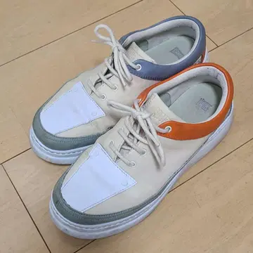CAMPER 스니커즈 24cm