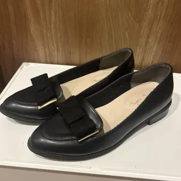 블랙 로퍼/가죽신발