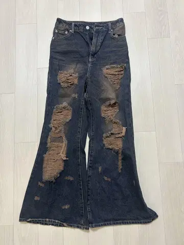 PAGE BOY 빈티지 데미지 플레어 데님
