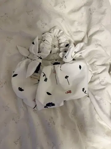 bibiy bloomy bag 백