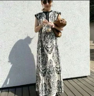 ameri DAMASK EMBROIDERY LINEN DRESS