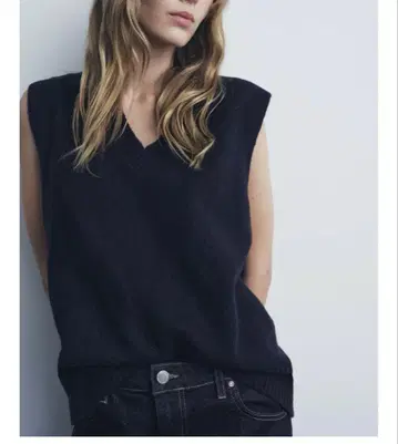 ZARA 플레인 니트 베스트 상의