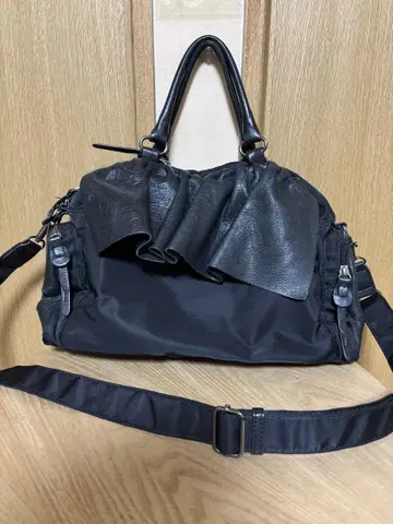 자우 숄더백