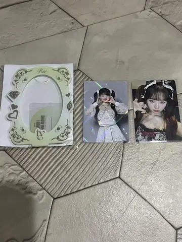 IVE 레이 도쿄돔 한정판 아크릴 스탠드 & 트레이딩 카드 2종 세트