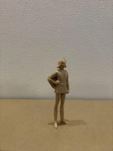 샤아 아즈나블 피규어