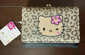 일광화상 키티 3단 폴더형 지갑 레오파드 무늬