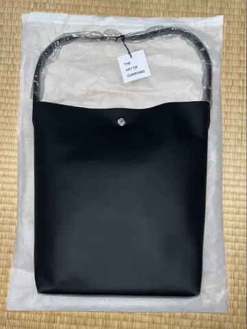 THE ART OF CARRYING 숄더백 C