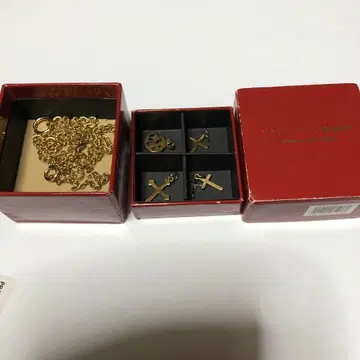 뉴욕 다이어리 목걸이 팔찌 참 세트 미사용