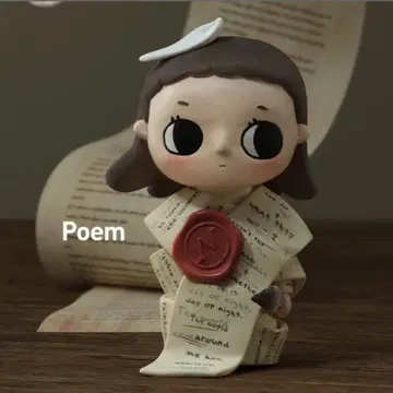 POPMART Nyota / POEM
