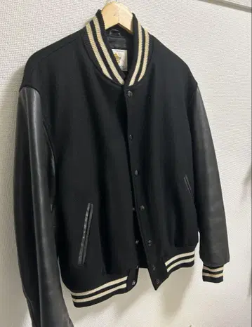 70~80s 바시티 자켓 골든 베어