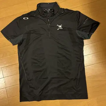 OAKLEY 스컬 골프 셔츠