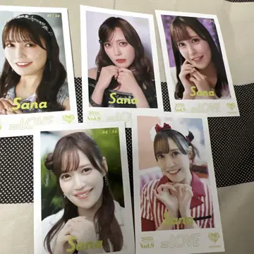 =LOVE 이코 모로하시 사나
