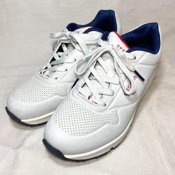 스케쳐스 스니커즈 화이트