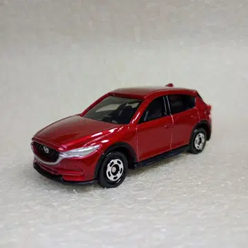 레어! 2022년 발렌타인 마쓰다 CX-5 1/66 스케일 토미카 미니카