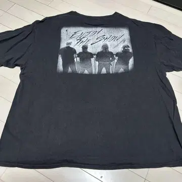 METALLICA T셔츠 빅 실루엣 블랙