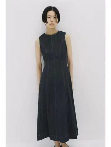 ZARA 데님 슬리브리스 미디 기장 원피스 M