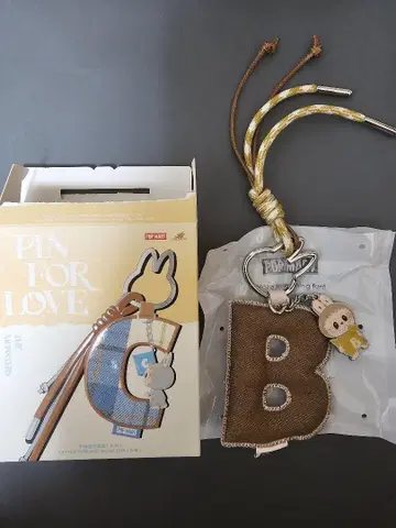 러브부 PIN FOR LOVE 알파벳 펜던트 B