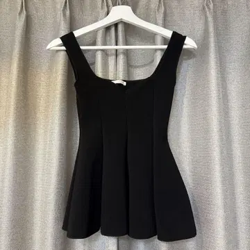 ZARA 상의