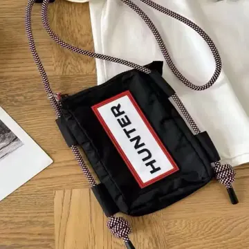 HUNTER 헌터 트래블 립스탑 폰 파우치 숄더백