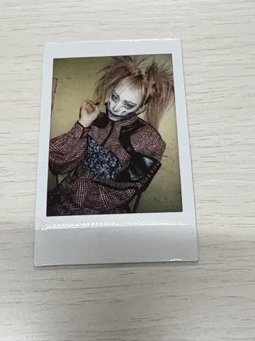 흠집 쿄노스케 폴라로이드 67