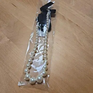 엠즈 그레이시 펄 목걸이