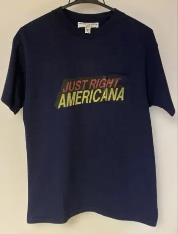 Americana 네이비 로고 T셔츠