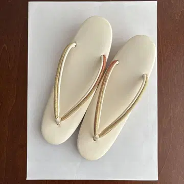 에나멜 조리 포멀 예복 골드 레드