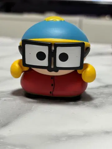 카트맨 피규어 안경 kidrobot