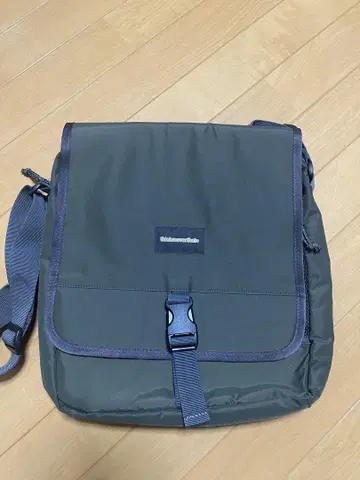 thisisneverthat 숄더백