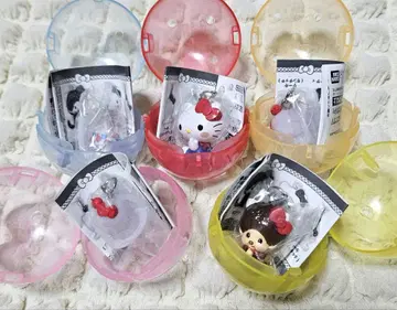 몬치치 x 헬로키티 메지루시 액세서리