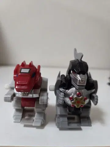 공룡전대 주렌쟈 태엽식 수호수 티라노사우루스 드래곤 시저