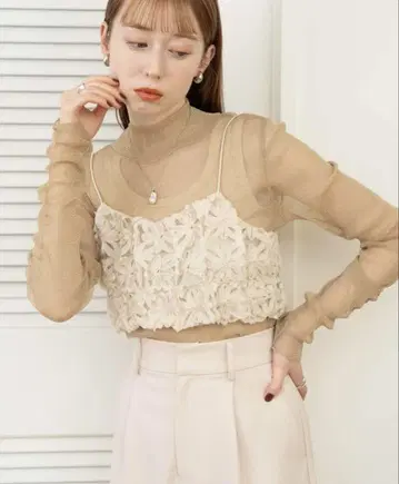 hinari 플라워 컷 자카드 뷔스티에
