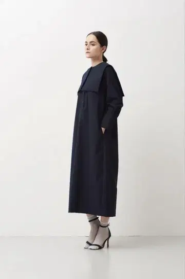 요리 yori 원피스 맥시 세일러 카라 풀오버 네이비