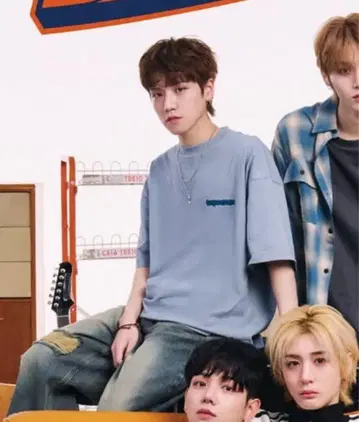 Boynextdoor WEGO 콜라보 T셔츠