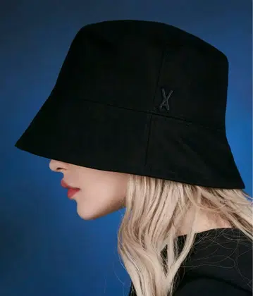 VARZAR 블랙 버킷 햇
