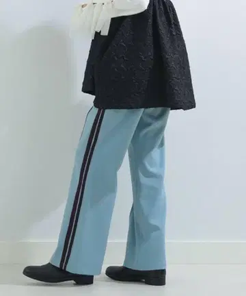 Ray BEAMS / 사이드 라인 팬츠 size 1