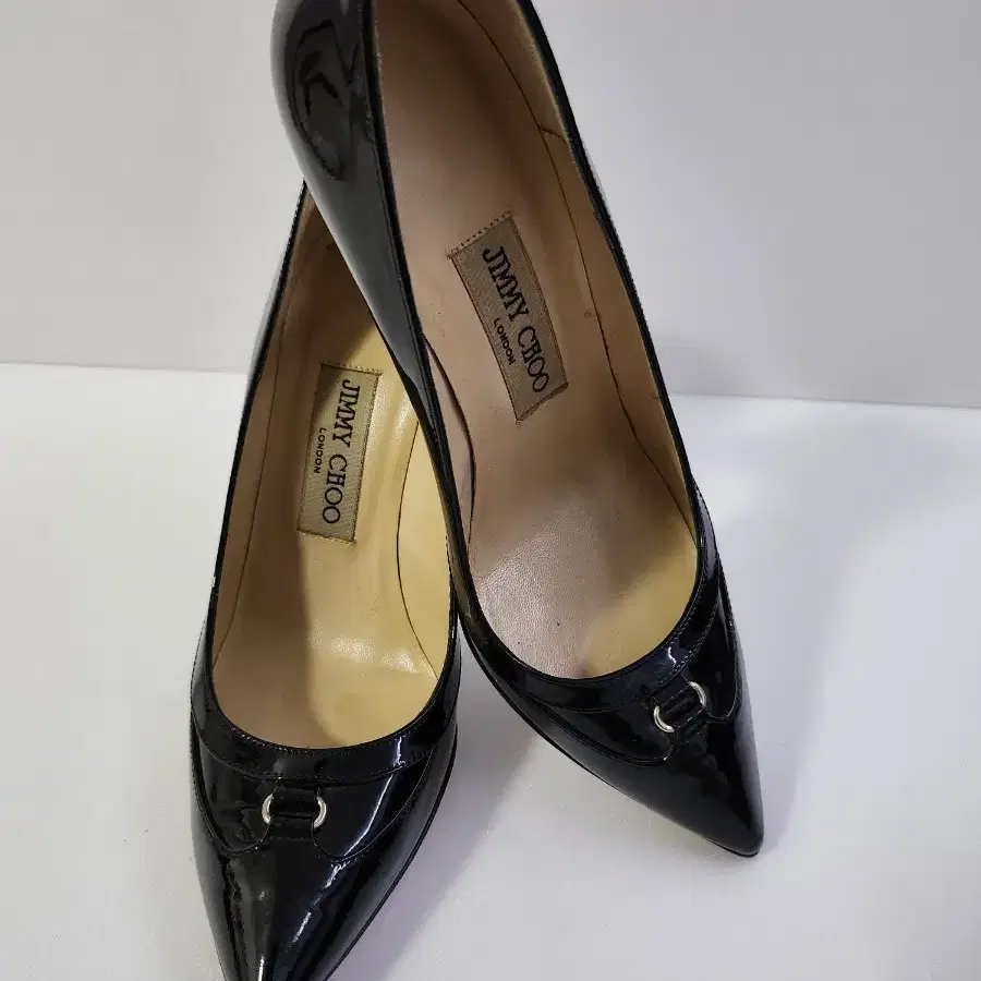 Jimmychoo Black Patent Pumps