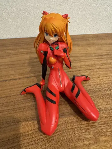 에반게리온 아스카 랑그레이 피규어