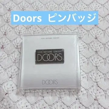 NCT 도영 Doors 핀 배지 MD 굿즈