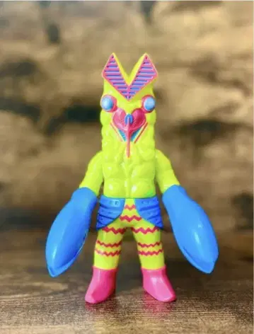 울트라 괴수 x KAIJIN 울트라맨 발탄 성인 소프트 비닐 피규어