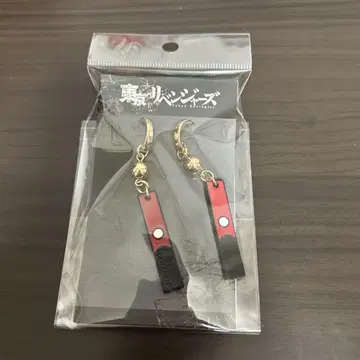 도쿄 리벤저스 쿠로카와 이자나 귀걸이