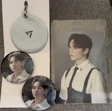 SEVENTEEN VERNON