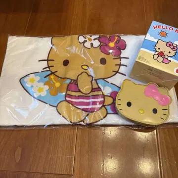 헬로키티 거즈 타월, 완구