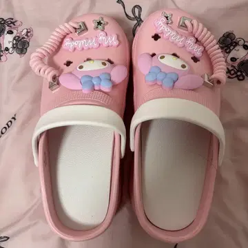 돈키 한정판 마이멜로디 통굽 샌들