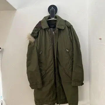 L'ALLURE 올리브 그린 모즈 코트