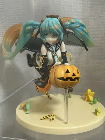 하츠네 미쿠 TRICK or MIKU 피규어