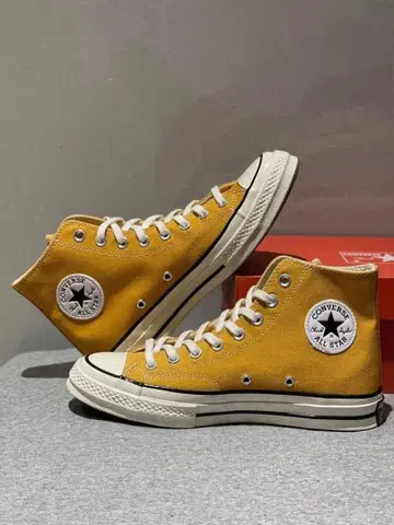 [새상품] 한정판 CT70 썬플라워 하이컷 28cm