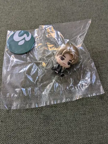 피규어와 배지 세트 약 5cm