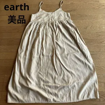 earth 슬리브리스 원피스 베이지 계열 프리 사이즈 새상품급