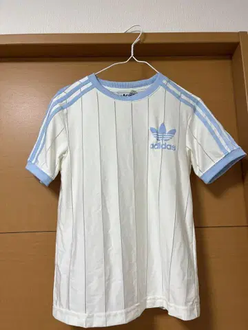adidas 스트라이프 반팔 T셔츠 XS 화이트/블루